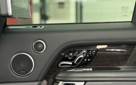 Land Rover Range Rover IV рестайлинг, 2019 год, 8 150 000 рублей, 23 фотография