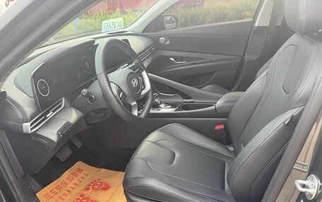 Hyundai Elantra, 2023 год, 1 690 000 рублей, 7 фотография