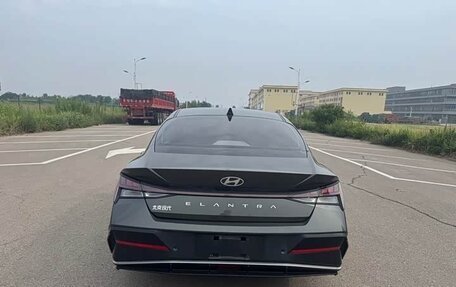 Hyundai Elantra, 2023 год, 1 690 000 рублей, 5 фотография