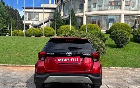 Toyota Yaris XP150 рестайлинг, 2022 год, 1 060 000 рублей, 5 фотография