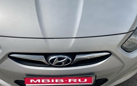 Hyundai Solaris II рестайлинг, 2012 год, 669 000 рублей, 13 фотография