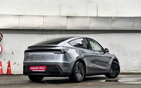 Tesla Model Y I, 2026 год, 6 300 000 рублей, 8 фотография