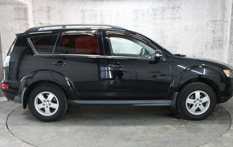 Mitsubishi Outlander III рестайлинг 3, 2011 год, 981 000 рублей, 4 фотография
