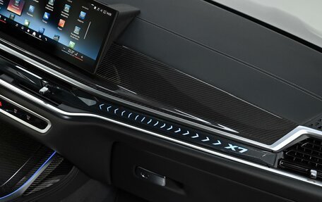 BMW X7, 2026 год, 17 300 000 рублей, 28 фотография