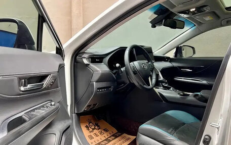 Toyota Harrier, 2023 год, 4 311 300 рублей, 7 фотография