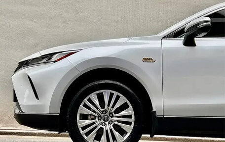 Toyota Harrier, 2023 год, 4 311 300 рублей, 16 фотография