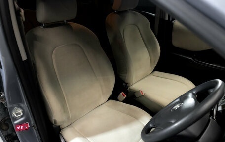 Toyota Ractis I, 2009 год, 660 000 рублей, 17 фотография