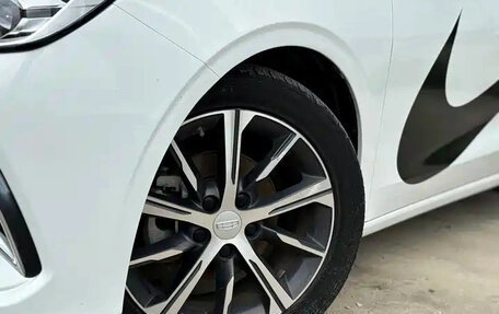 Geely Emgrand, 2023 год, 991 555 рублей, 3 фотография