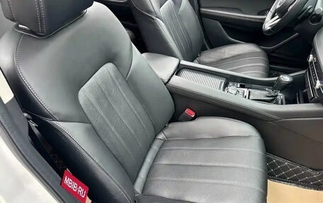Mazda 6, 2022 год, 1 760 000 рублей, 11 фотография
