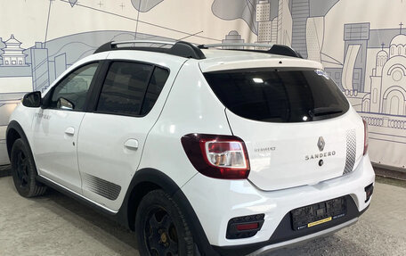 Renault Sandero II рестайлинг, 2018 год, 948 000 рублей, 3 фотография