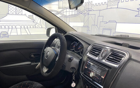 Renault Sandero II рестайлинг, 2018 год, 948 000 рублей, 14 фотография