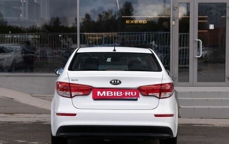 KIA Rio III рестайлинг, 2015 год, 900 000 рублей, 6 фотография