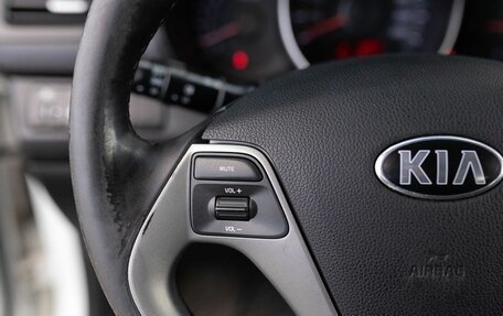 KIA Rio III рестайлинг, 2015 год, 900 000 рублей, 12 фотография
