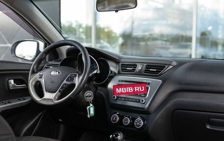 KIA Rio III рестайлинг, 2015 год, 900 000 рублей, 10 фотография