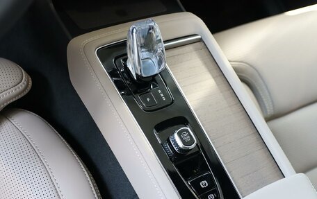 Volvo XC90 II рестайлинг, 2025 год, 9 600 000 рублей, 12 фотография