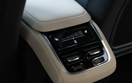 Volvo XC90 II рестайлинг, 2025 год, 9 600 000 рублей, 20 фотография