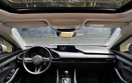 Mazda 3, 2022 год, 1 385 000 рублей, 10 фотография