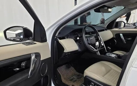 Land Rover Discovery Sport I рестайлинг, 2021 год, 3 000 008 рублей, 6 фотография