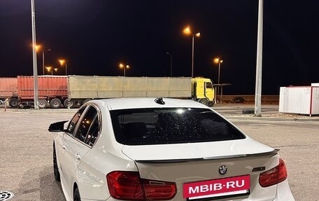 BMW 3 серия, 2015 год, 1 950 000 рублей, 4 фотография