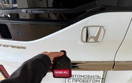 Honda Stepwgn IV, 2015 год, 1 949 000 рублей, 26 фотография