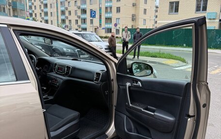 KIA Sportage IV рестайлинг, 2017 год, 1 387 000 рублей, 10 фотография