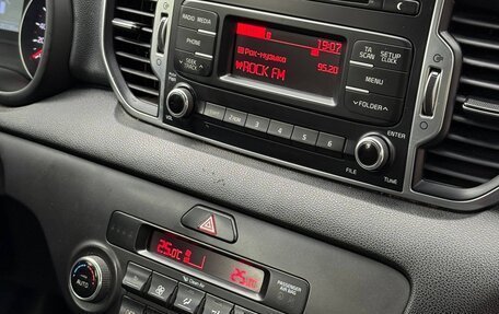 KIA Sportage IV рестайлинг, 2017 год, 1 387 000 рублей, 26 фотография