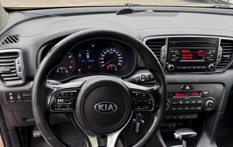 KIA Sportage IV рестайлинг, 2017 год, 1 387 000 рублей, 25 фотография