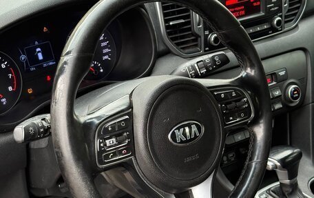 KIA Sportage IV рестайлинг, 2017 год, 1 387 000 рублей, 24 фотография