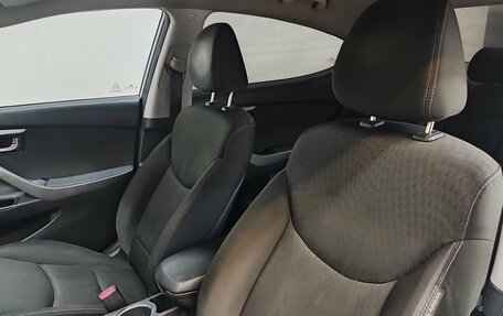 Hyundai Elantra V, 2011 год, 690 000 рублей, 16 фотография