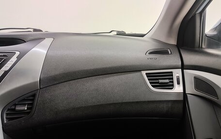 Hyundai Elantra V, 2011 год, 690 000 рублей, 12 фотография