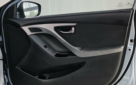 Hyundai Elantra V, 2011 год, 690 000 рублей, 28 фотография