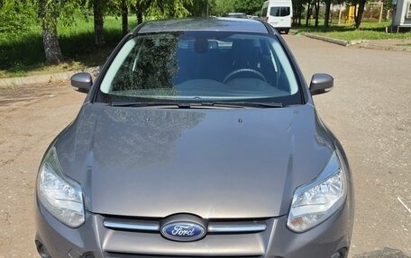 Ford Focus III, 2014 год, 892 000 рублей, 2 фотография