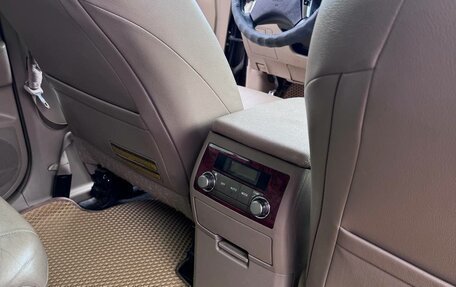 Toyota Highlander III, 2012 год, 1 400 000 рублей, 21 фотография