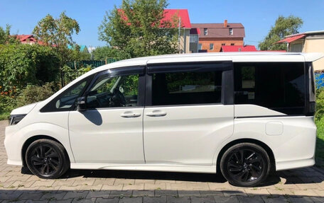 Honda Stepwgn IV, 2021 год, 2 050 000 рублей, 5 фотография