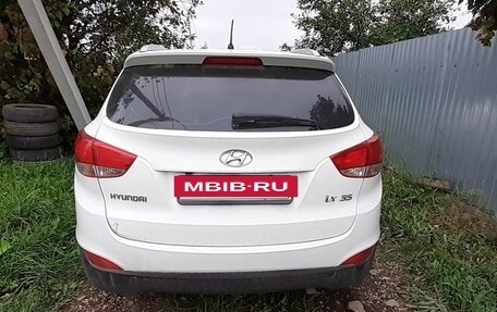 Hyundai ix35 I рестайлинг, 2011 год, 990 000 рублей, 2 фотография
