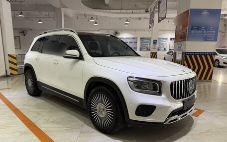 Mercedes-Benz GLB, 2022 год, 3 000 600 рублей, 7 фотография