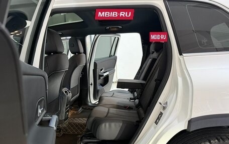 Mercedes-Benz GLB, 2022 год, 3 000 600 рублей, 4 фотография