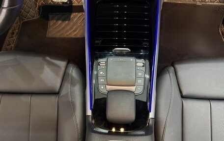 Mercedes-Benz GLB, 2022 год, 3 000 600 рублей, 15 фотография