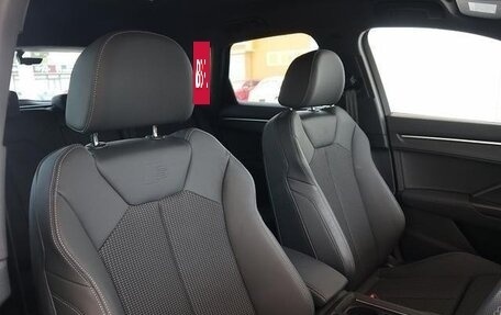 Audi Q3, 2023 год, 2 350 000 рублей, 29 фотография