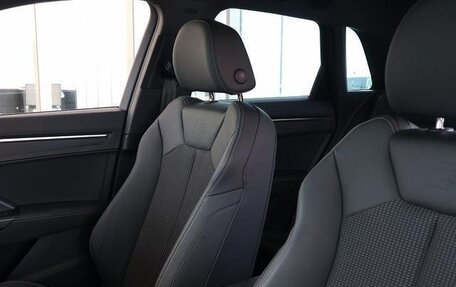 Audi Q3, 2023 год, 2 350 000 рублей, 36 фотография