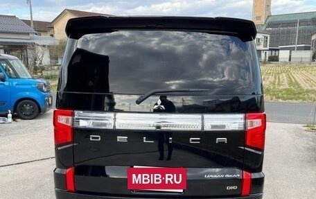 Mitsubishi Delica D:5 I, 2021 год, 3 300 000 рублей, 4 фотография