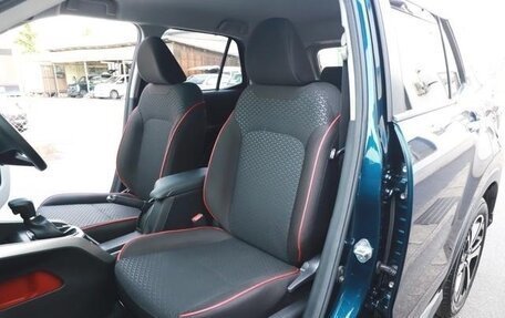 Daihatsu Rocky, 2021 год, 1 400 000 рублей, 23 фотография