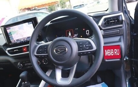 Daihatsu Rocky, 2021 год, 1 400 000 рублей, 19 фотография