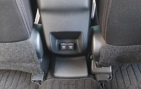 Daihatsu Rocky, 2021 год, 1 400 000 рублей, 30 фотография