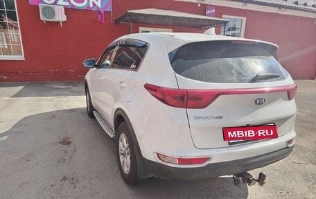 KIA Sportage IV рестайлинг, 2017 год, 1 800 000 рублей, 5 фотография