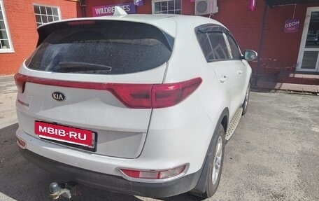 KIA Sportage IV рестайлинг, 2017 год, 1 800 000 рублей, 2 фотография