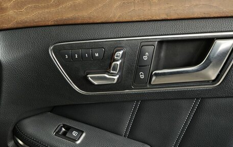 Mercedes-Benz E-Класс, 2013 год, 1 850 000 рублей, 22 фотография
