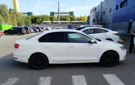 Volkswagen Jetta VI, 2014 год, 950 000 рублей, 4 фотография
