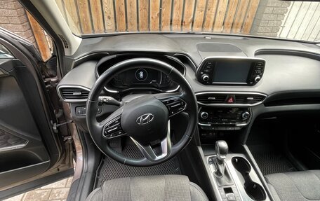 Hyundai Santa Fe IV, 2019 год, 2 500 000 рублей, 8 фотография