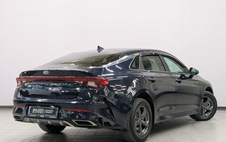 KIA K5, 2021 год, 2 300 000 рублей, 15 фотография